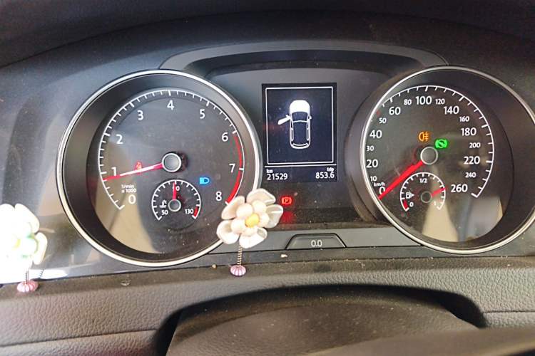 Used Volkswagen Golf 2020 Zhiai Edition 280TSI DSG Comfort Model Instrument Cluster