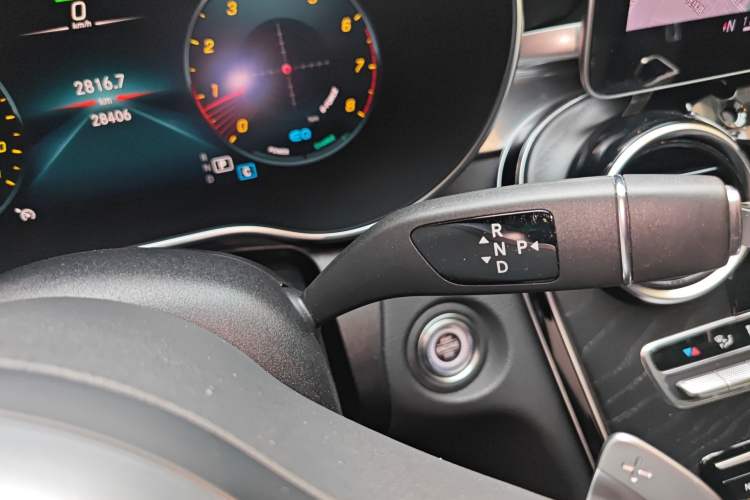 Used Mercedes-Benz C-Class 2020 C 260 L Sport Edition Gear Lever