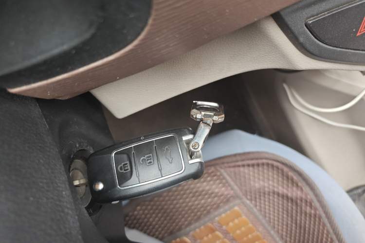 Used FORTHING Lingzhi 2019 Facelifted M5L 1.6L 7-Seater Base Model China VI Standard