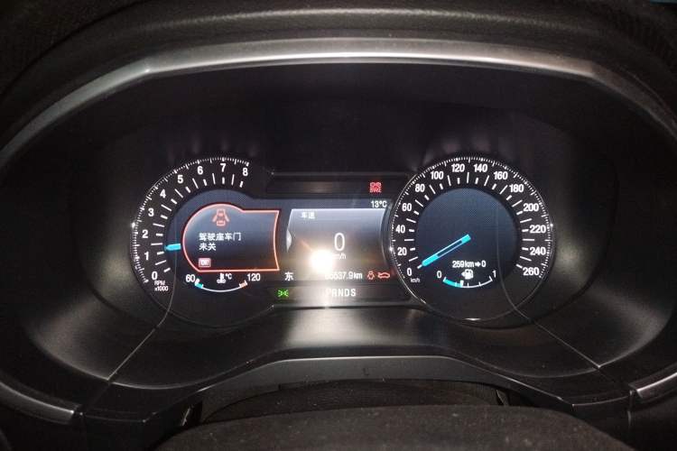 Used Ford Edge 2016 EcoBoost 245 Four-Wheel Drive Titanium 7-Seater
