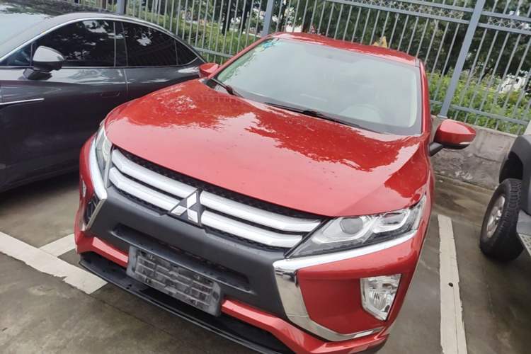 Used Mitsubishi Eclipse Cross 2018 1.5T CVT Two-Wheel Drive Fearless Edition Guazi used car, China used car export, Used car for sale, Used  cars, Cheapest cars for sale