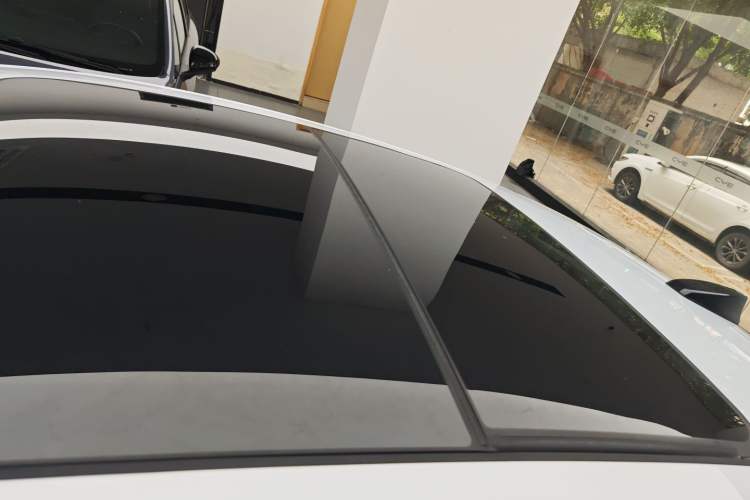 Used BYD Seal 06 New Energy 2025 DM-i Smart Drive 120KM Prestige Model Roof