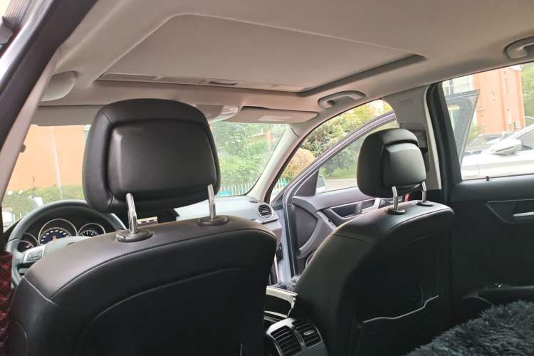 Used Mercedes-Benz C-Class 2013 C 180 Classic Grand Edition
