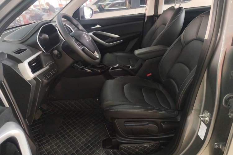 Used Baojun 530 2020 1.5T CVT Luxury Connected Version 6 Seats