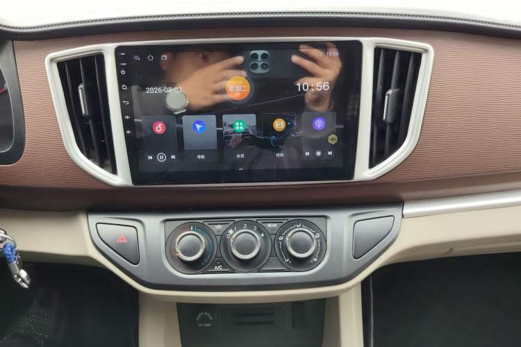 Used FORTHING Lingzhi 2019 M5L 1.6L 7-Seater Exclusive Model China VI Standard
