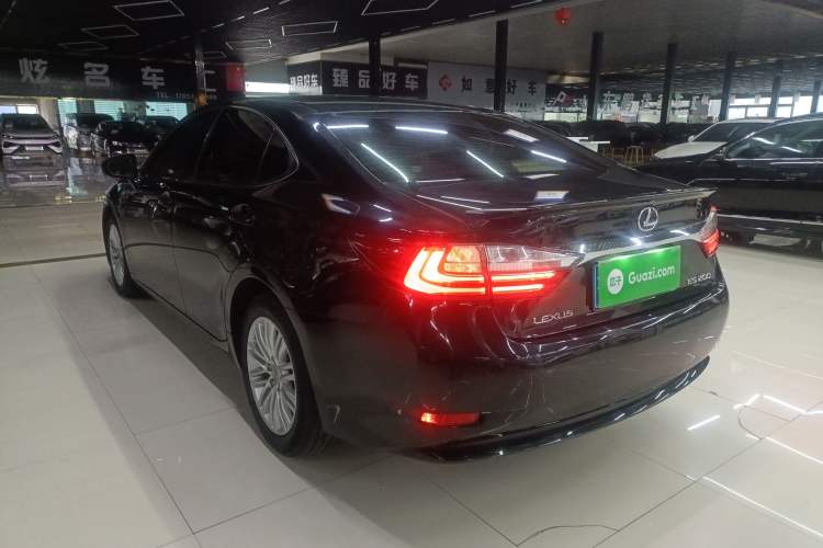 Used Lexus ES 2015 200 Elite Edition
