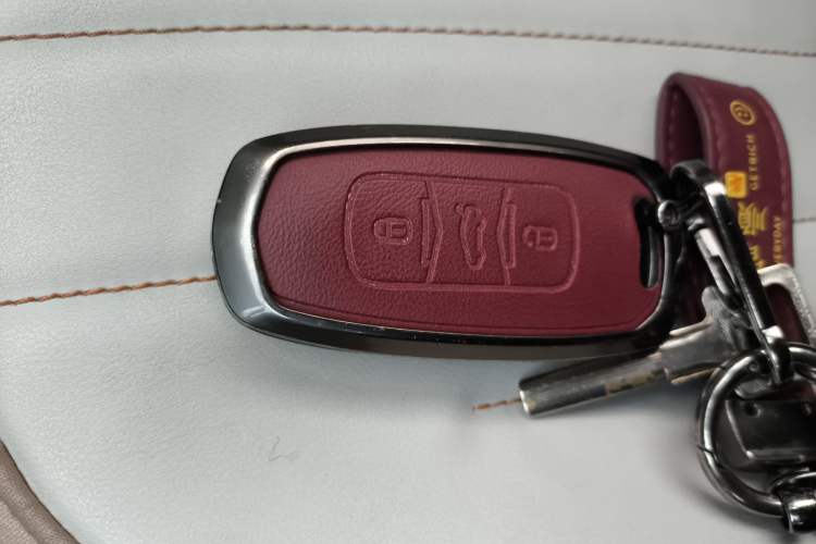 Used Geely Galaxy Panda 2023 Panda Mini 200km Endurance Bear
