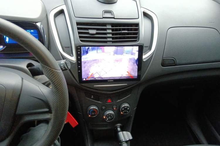 Used Chevrolet Trax 2016 1.4T Automatic Two-Wheel Drive Comfort Version with Sunroof
