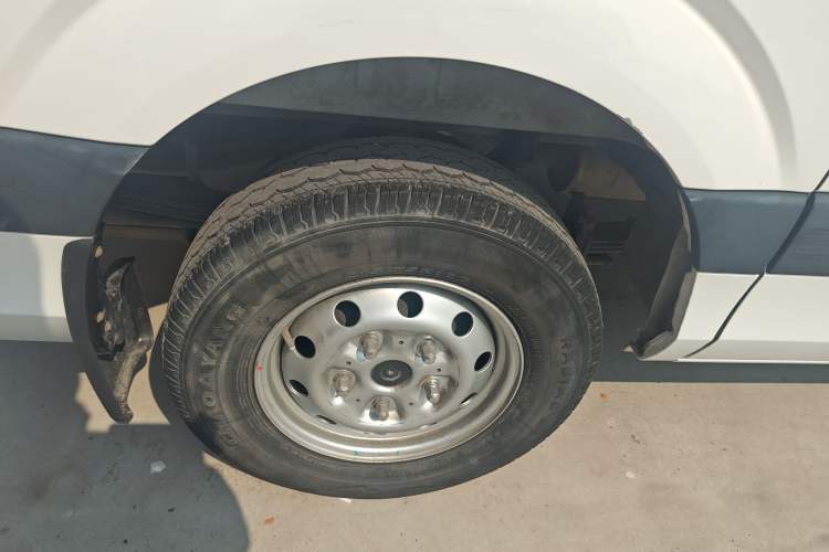 Used Foton Toano 2021 2.0T Manual Tongtu Short Wheelbase Mid-Height 5/6-Seater 4F20TC3