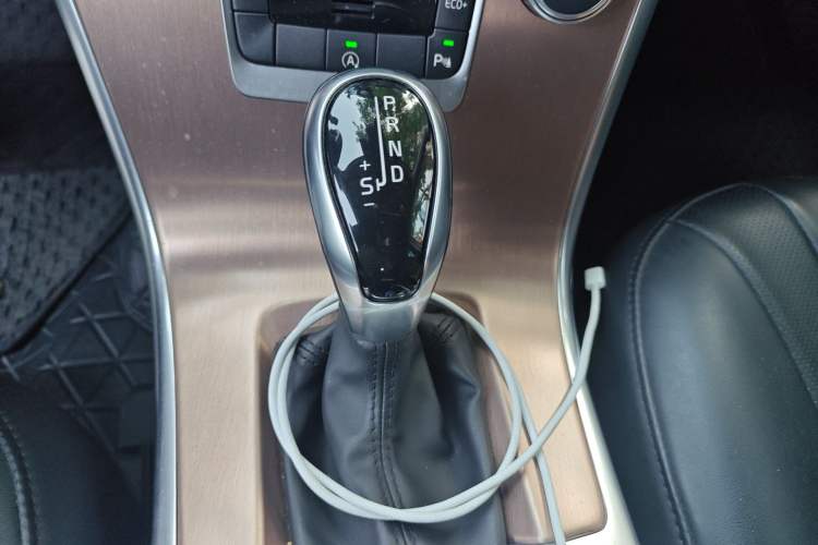 Used Volvo XC60 2015 T5 Smart Edition
