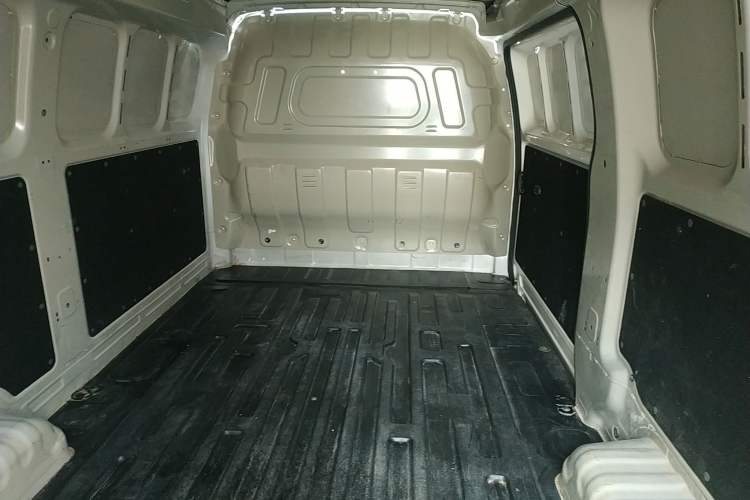 Used JAC Blue Cat 2023 M1 Guoxuan Hi-Tech 40.55 kWh Elite Edition