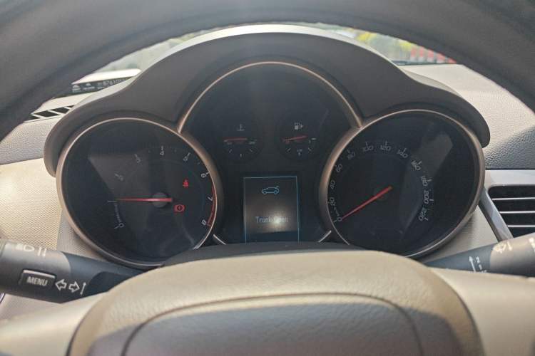 Used Chevrolet Cruze 2015 1.5L Classic SE MT
