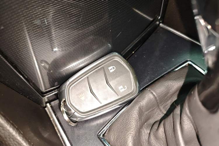 Used Cadillac SRX 2015 3.0L Comfort Version