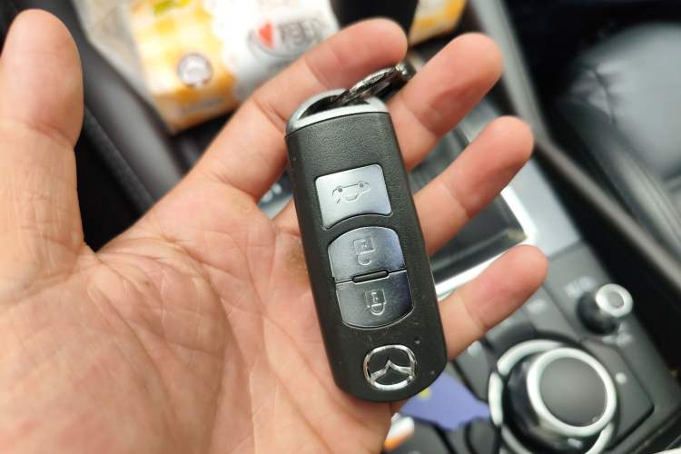 Used Mazda Atenza 2017 2.5L Skyactiv Sport Edition Vehicle Key