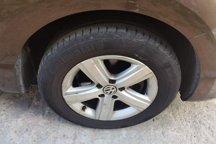 Used Volkswagen Sharan 2013 1.8TSI Comfort Model Euro IV
