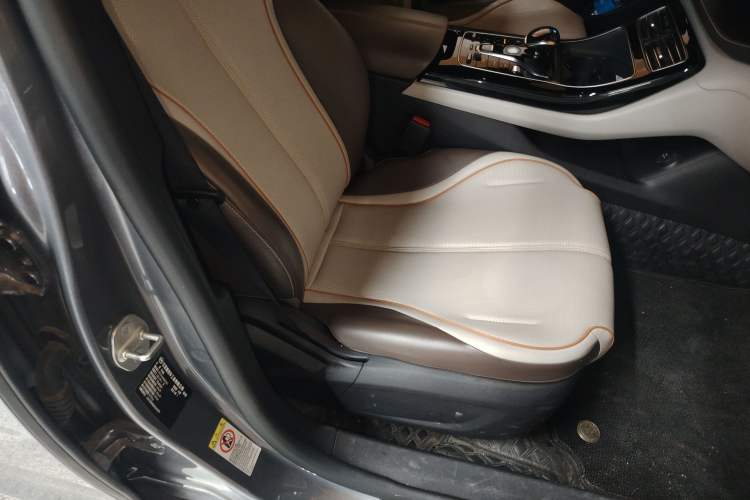 Used BYD Qin PLUS 2024 Honor Edition EV 510KM Leading Model