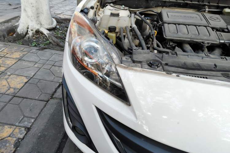 Used Mazda Mazda 3 2015 Sedan 1.6L Automatic Elite Model