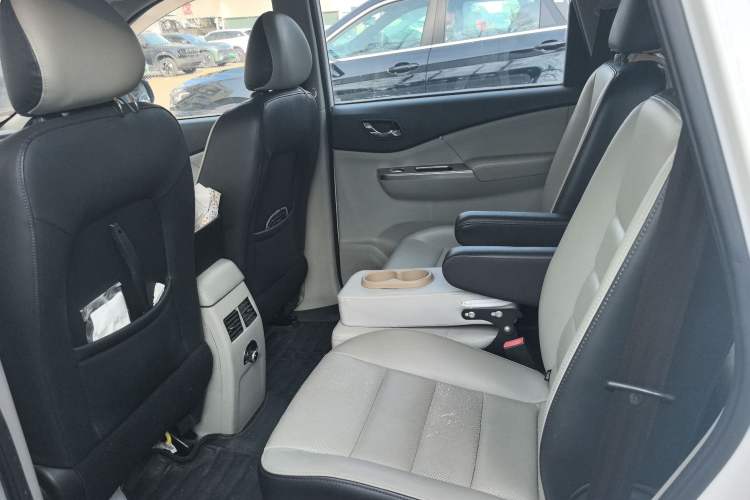 Used FORTHING S500 2016 1.6L CVT Deluxe Model
