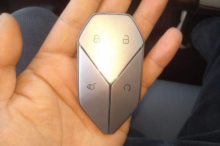 Used Formula Leopard Leopard 5 2023 Navigator Edition