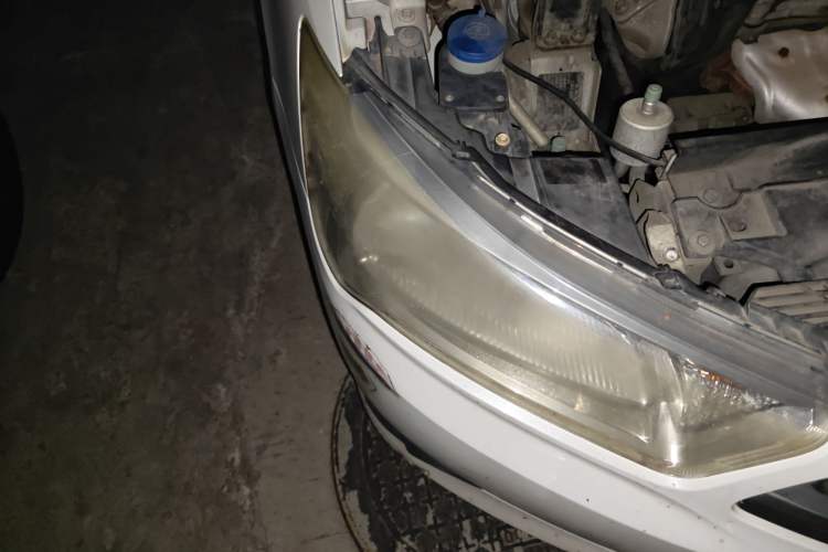 Used Citroen C-Quatre 2013 Sedan 1.6L Automatic Prestige Model Right Front Headlight