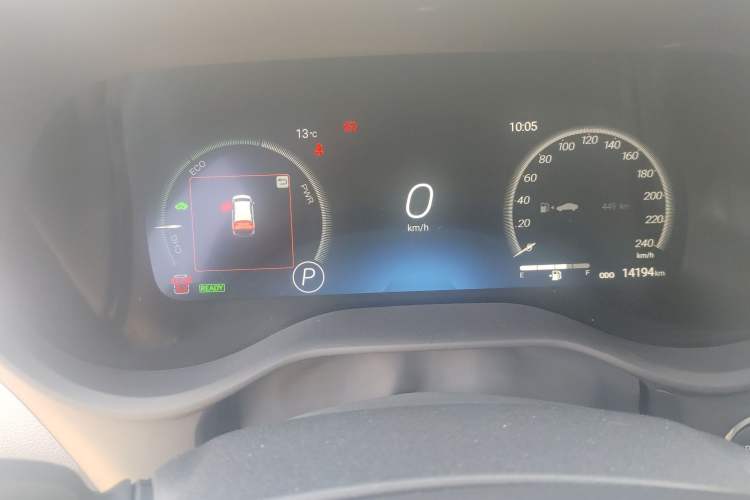 Used Toyota SIENNA 2024 2.5L Hybrid Platinum Edition