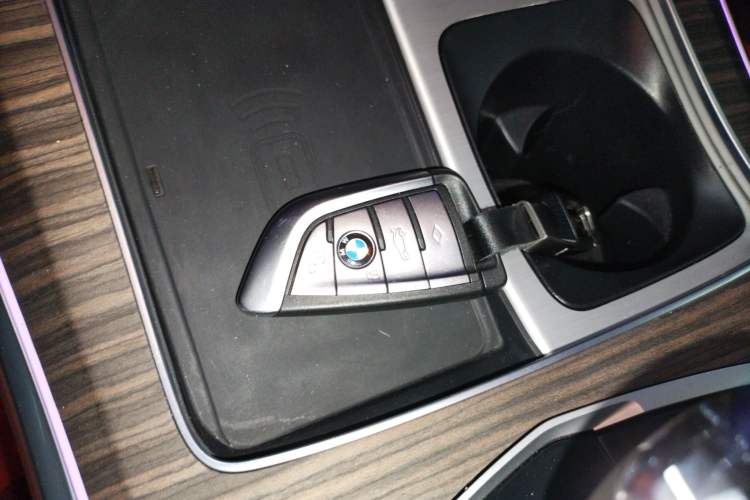 Used BMW X5 2022 xDrive 40Li Luxury Edition M Sport Package