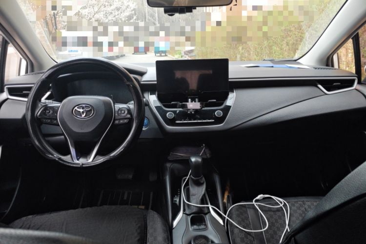 Used Toyota Corolla 2023 1.8L Smart Electric Hybrid Dual-Motor Pioneer Edition Center Console