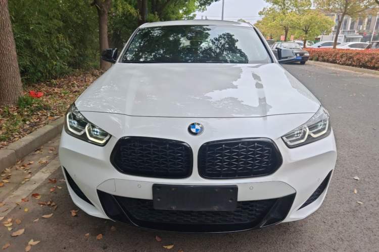 Used BMW X2 2021 Updated xDrive25i Midnight Edition Front