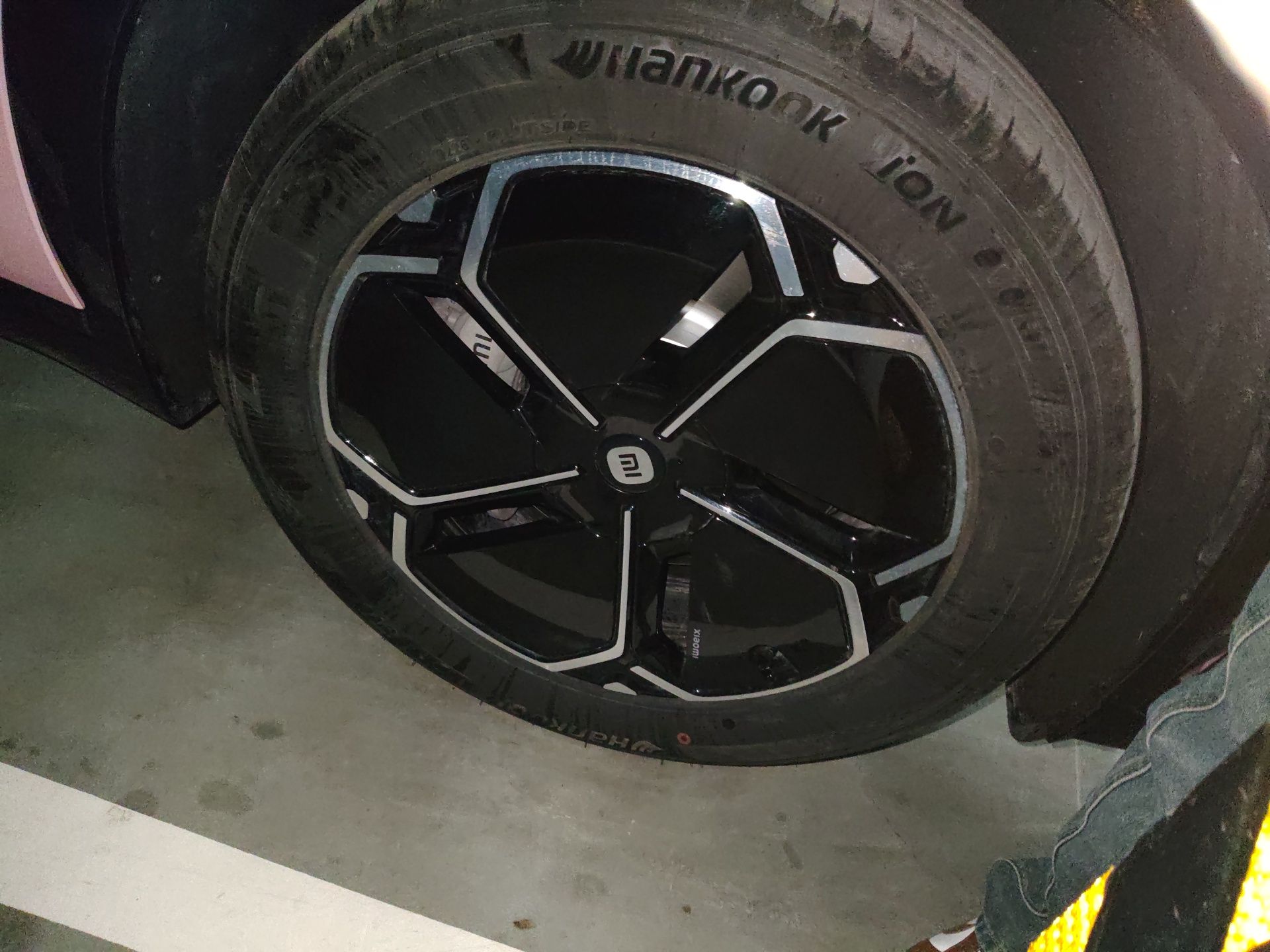Xiaomi Auto YU7 2025 Ultra-Long Range Rear-Wheel Drive Version — снимка 8