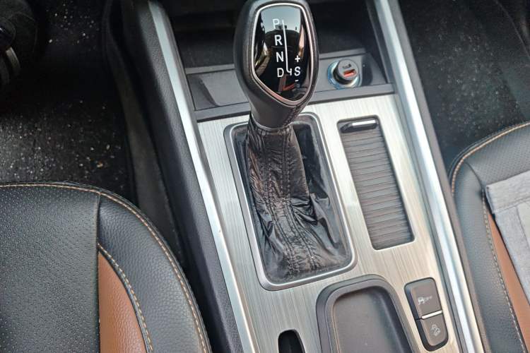 Used Geely Auto Vision X6 2016 1.3T CVT Flagship Model