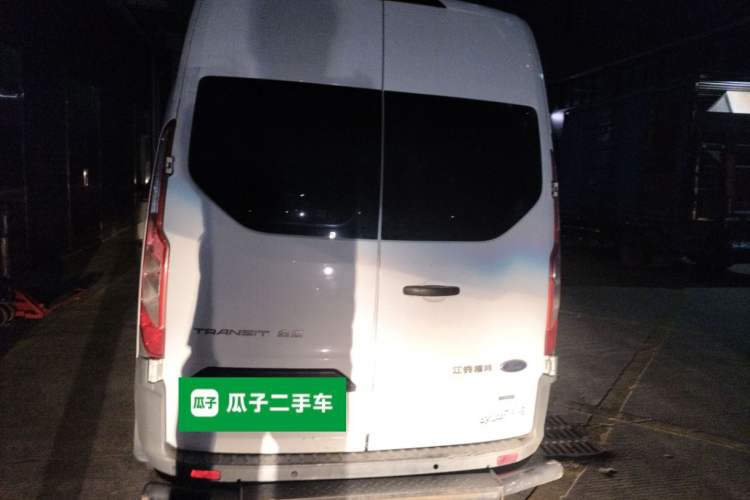 Used Ford Transit 2019 2.0T Gasoline Multi-Purpose Commercial Vehicle Mid-Drive Mid-Roof 6-Seater China VI Standard