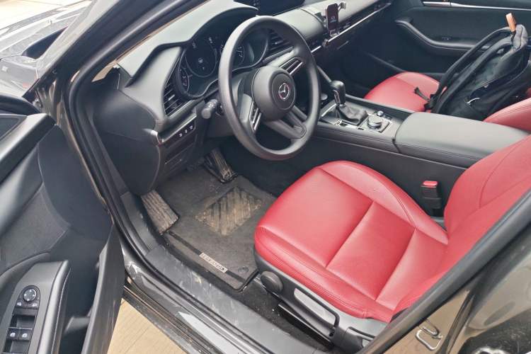 Used Mazda 3 Axela 2022 2.0L Automatic Zhiqing Edition Left Front Seat