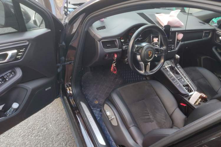 Used Porsche Macan 2017 Macan 2.0T