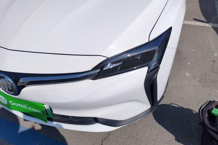 Used Buick Velite 6 2023 430km Range Commuter Version
