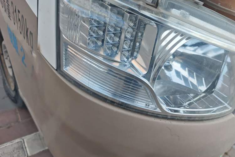 Used Foton Scenic G7 2017 2.0L Long-Wheelbase Commercial Van High Roof 2 Seats 4Q20M
