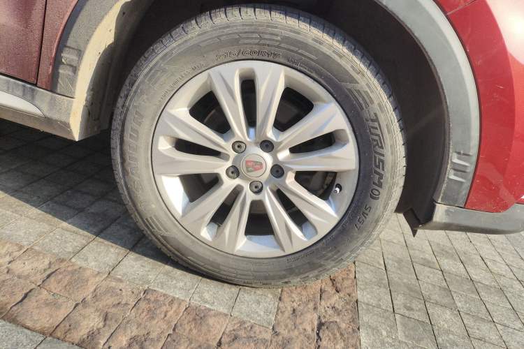 Used Roewe RX5 2016 20T Two-Wheel Drive Manual Flagship Edition
