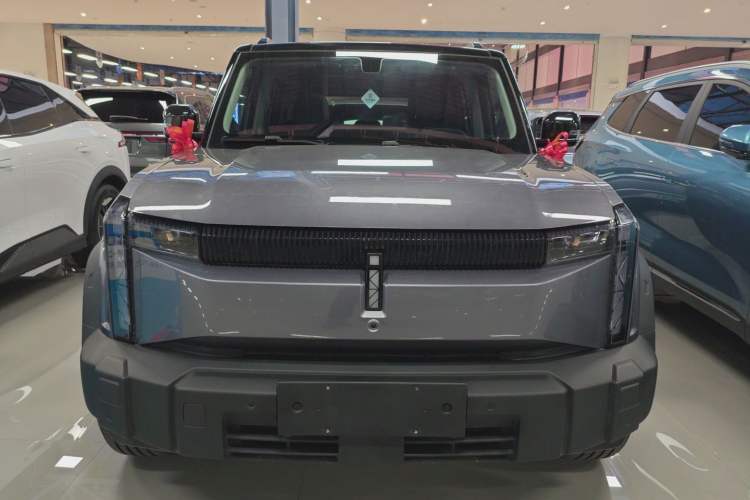 Used iCAR 03 2024 501km Two-Wheel Drive Long-Range Version Front