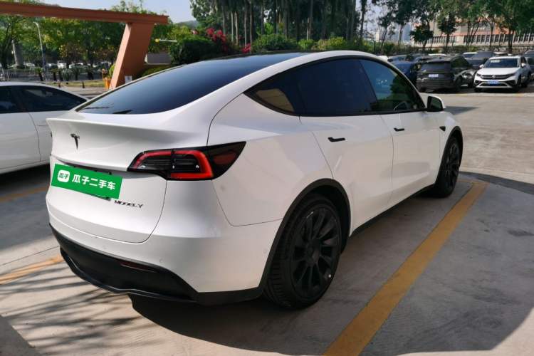 Used Tesla Model Y 2022 Rear-Wheel-Drive Version