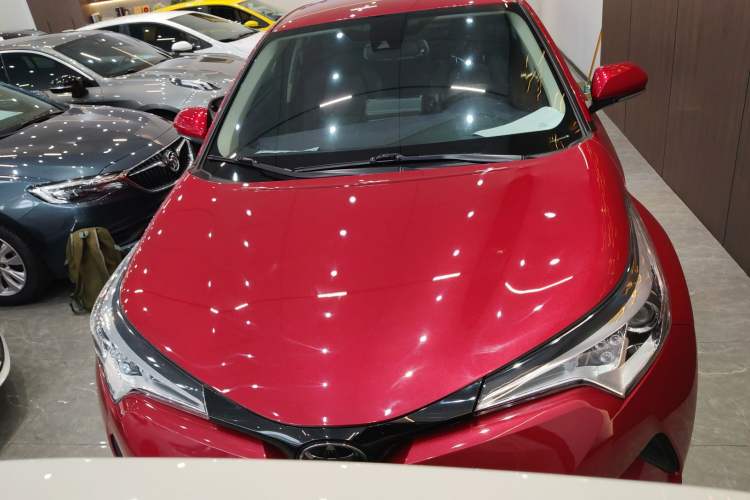 Used Toyota C-HR 2018 2.0L Leading Edition China VI Front