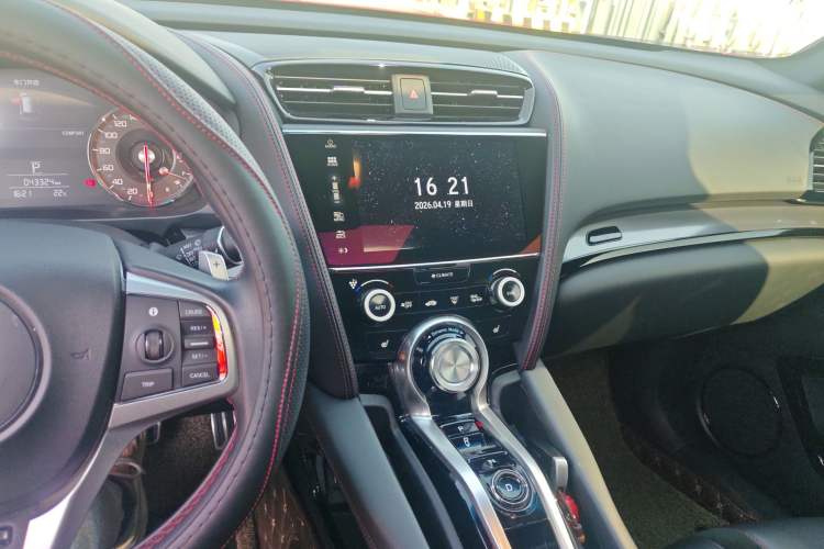 Used Acura CDX 2021 1.5T Two-Wheel Drive Luxury · A-Spec Sport Model
