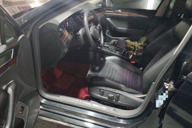 Used Volkswagen Magotan 2018 330TSI DSG Luxury Model
