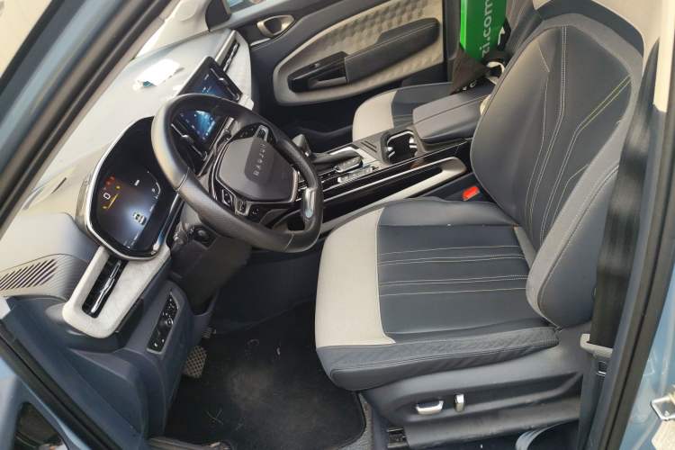 Used Baojun RM-5 2019 1.5T CVT 24-Hour Online Prestige Version 6 Seats Left Front Seat