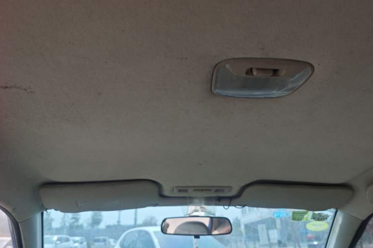 Used Soueast V3 Lingyue 2012 1.5L Manual Happiness Edition