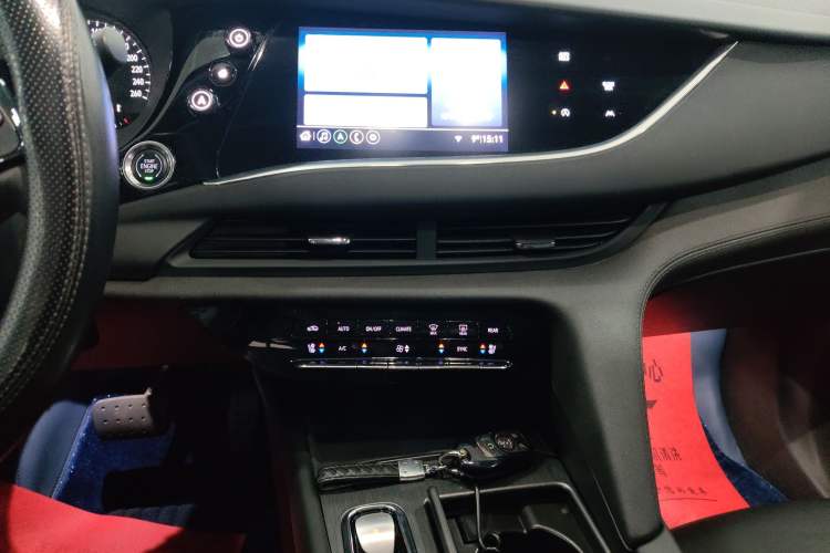 Used Buick Enclave 2022 652T Two-Wheel-Drive Prestige 7-Seater