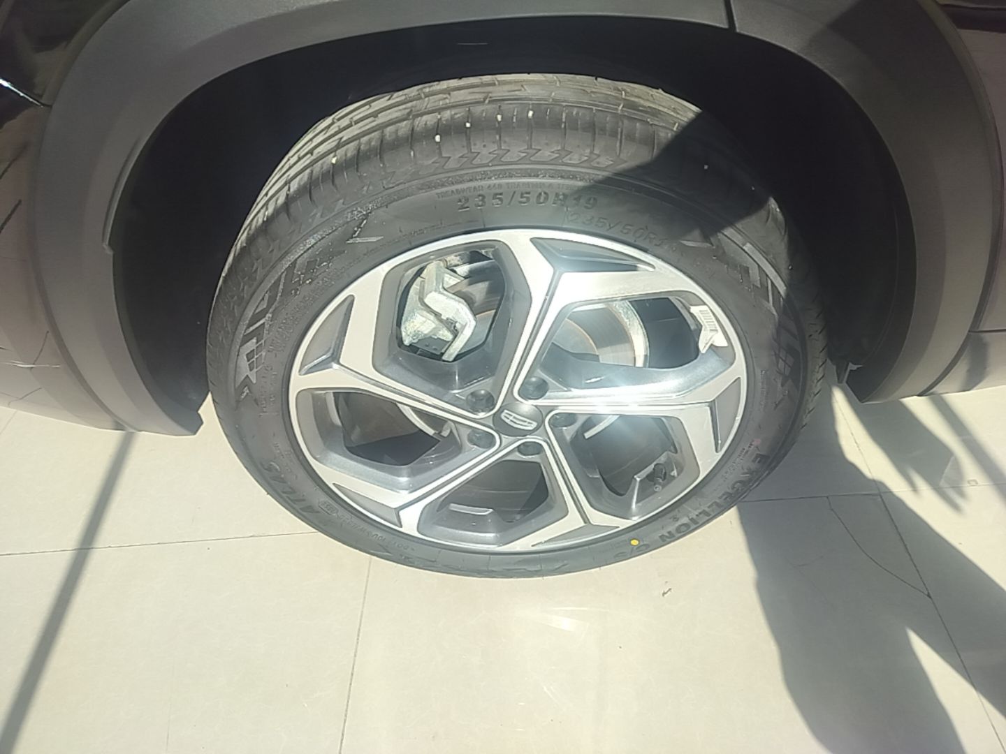 Geely Auto Monjaro L 2024 2.0TD DCT EVO Two-Wheel Drive Long-Range Version — снимка 11