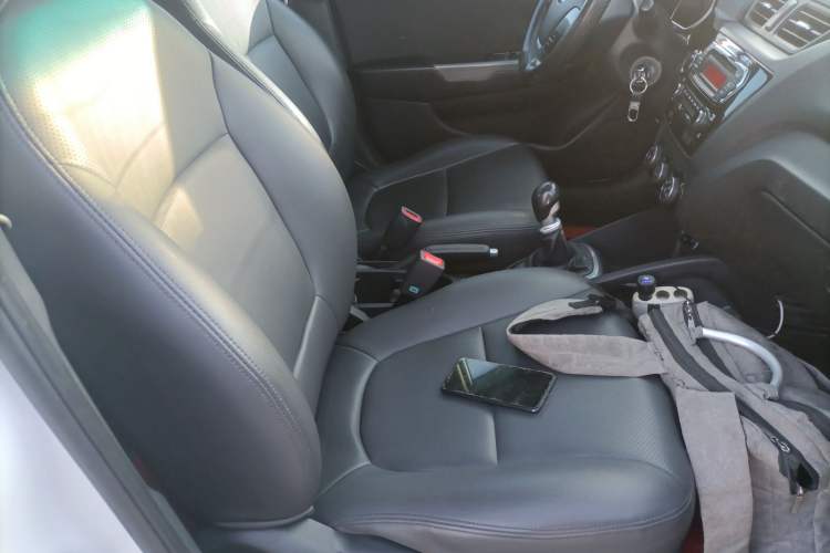 Used Kia K2 2015 Sedan 1.4L MT GLS