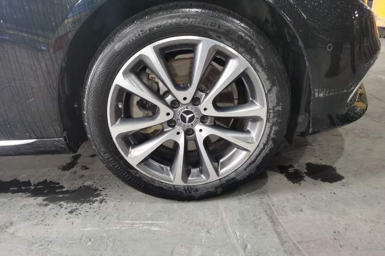 Used Mercedes-Benz E-Class 2019 E 260 L 4MATIC
