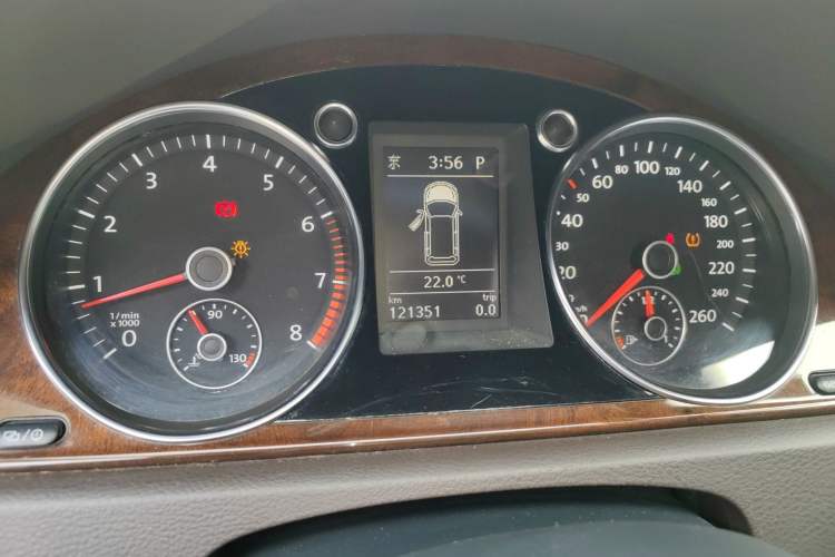 Used Volkswagen Magotan 2012 Travel Edition 2.0 TSI Comfort Version Instrument Cluster