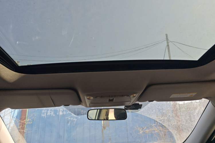 Used Nissan X-Trail 2015 2.0L CVT Comfort MAX Edition 2WD Headliner