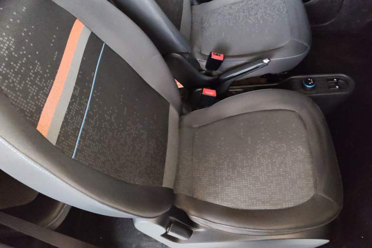 Used Wuling Hongguang MINIEV 2022 Easy Version Lithium Iron Phosphate